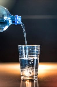Zen attitude boire de l eau